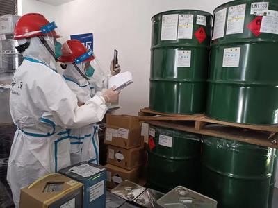 打通長三角化學品分撥動脈，吳淞海關優化監管賦能高效物流